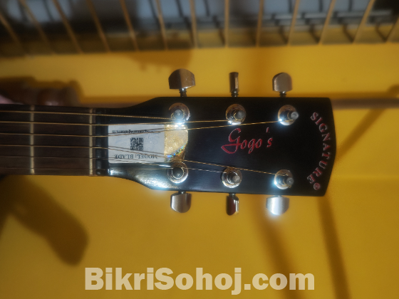 Signature gogo's blade guitar
